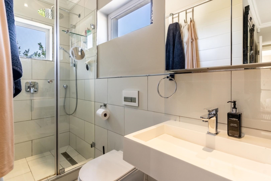 3 Bedroom Property for Sale in Constantia Western Cape